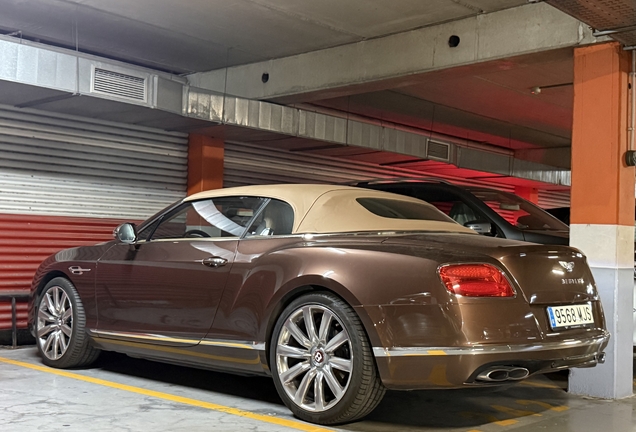 Bentley Continental GTC V8 2016