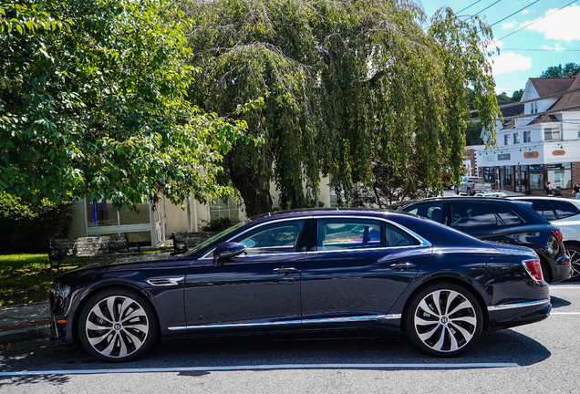 Bentley Flying Spur 2025