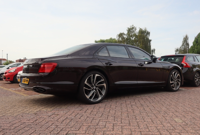 Bentley Flying Spur Hybrid Mulliner