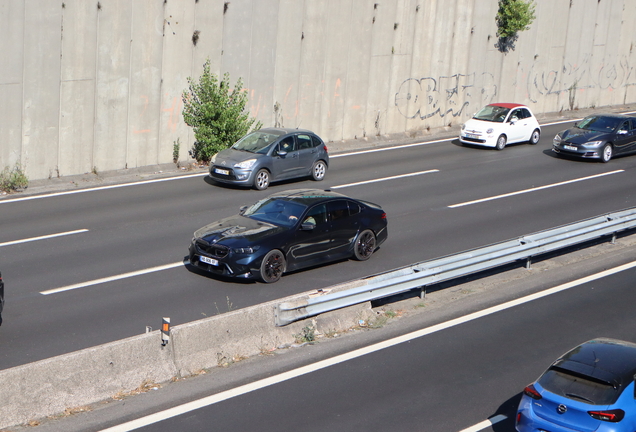 BMW M5 G90
