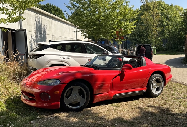 Dodge Viper RT/10 1996