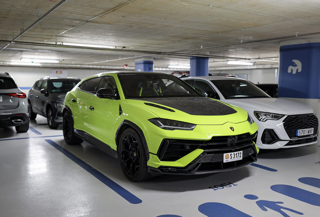 Lamborghini Urus Performante