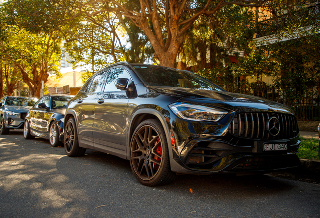 Mercedes-AMG GLA 45 S H247