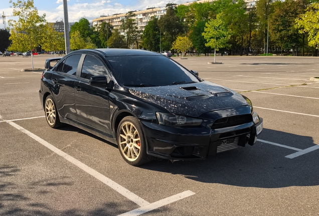 Mitsubishi Lancer Evolution X