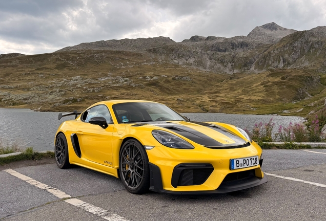 Porsche 718 Cayman GT4 RS Weissach Package