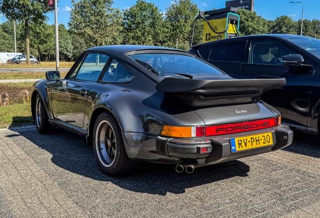 Porsche 930 Turbo