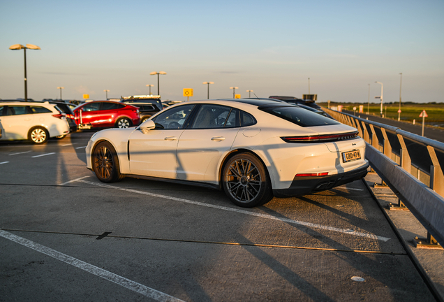 Porsche 972 Panamera Turbo E-Hybrid