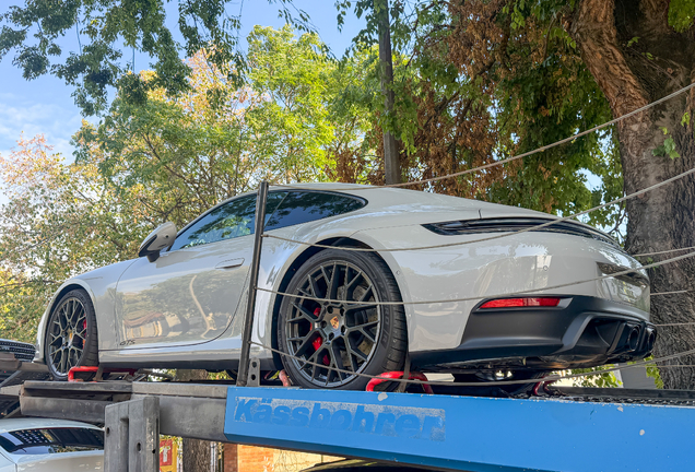 Porsche 992 Carrera GTS MkII