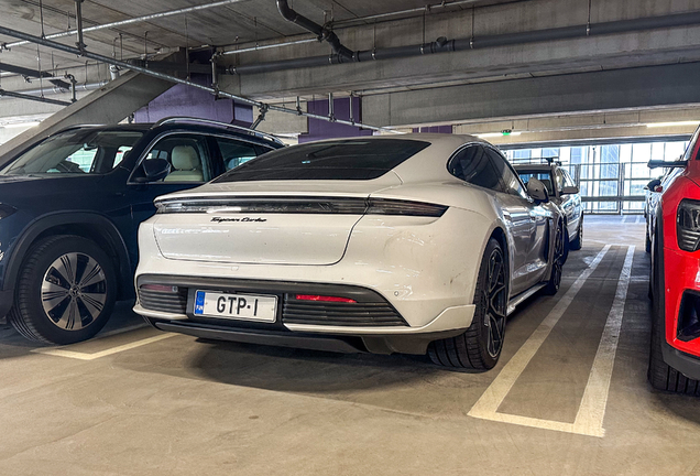 Porsche Taycan Turbo MkI
