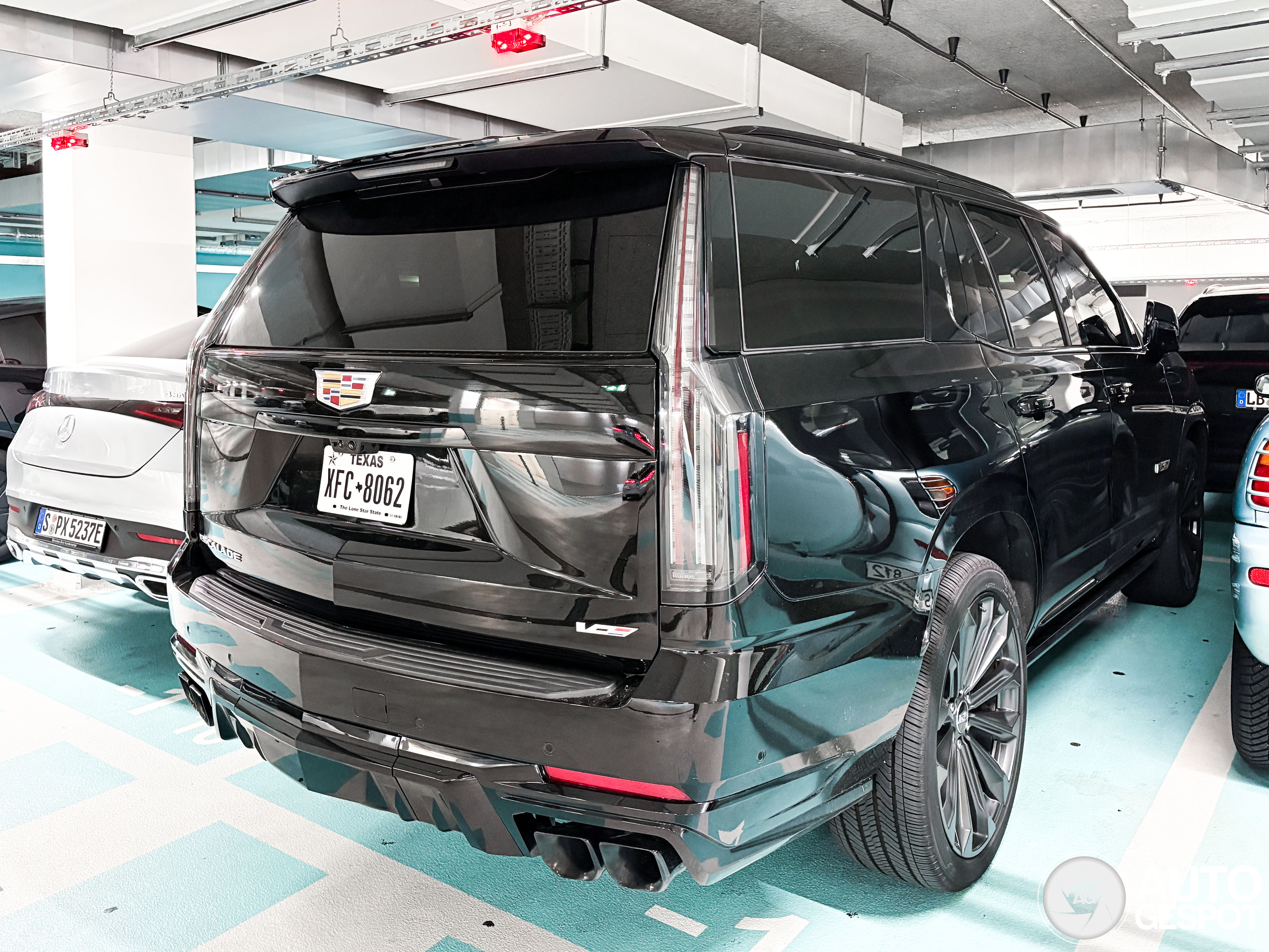 Cadillac Escalade V uit Texas gespot in Duitsland