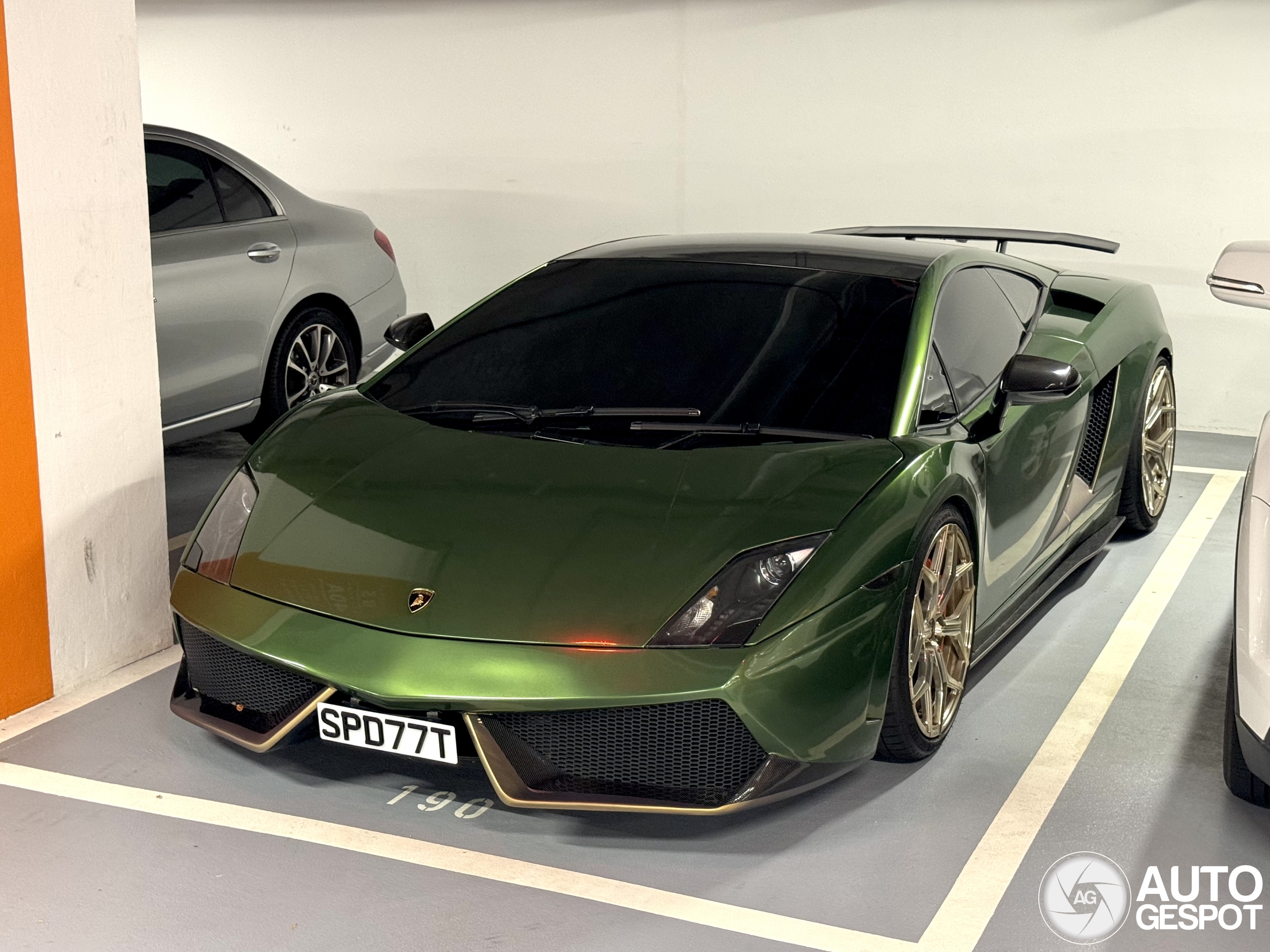 Lamborghini Gallardo LP550-2 Singapore Limited Edition
