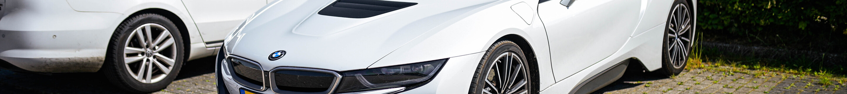 BMW i8 Roadster