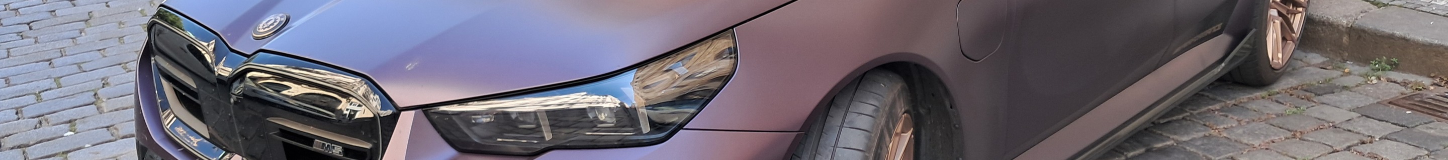 BMW M5 G90