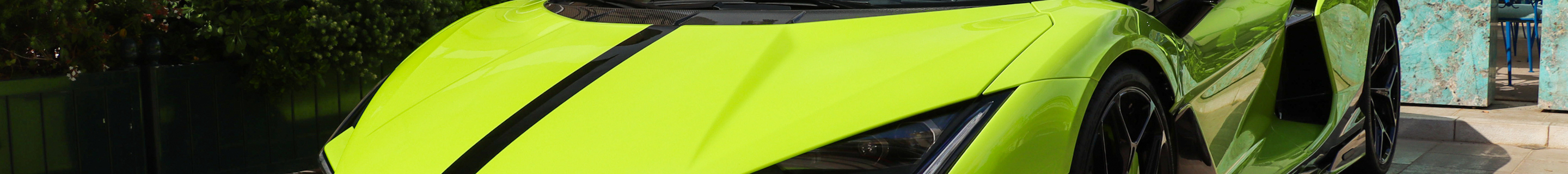 Lamborghini Revuelto