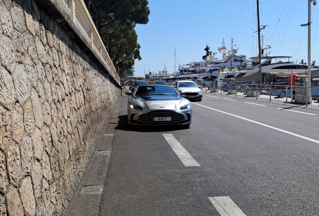 Aston Martin V12 Vantage Roadster 2023