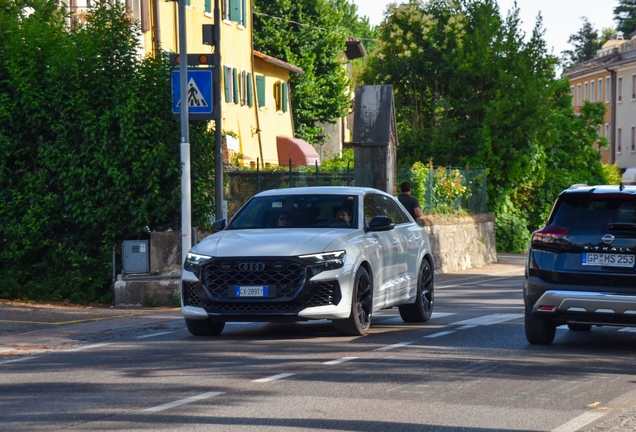 Audi RS Q8 2024