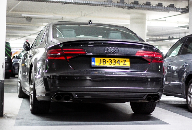 Audi S8 D4 Plus