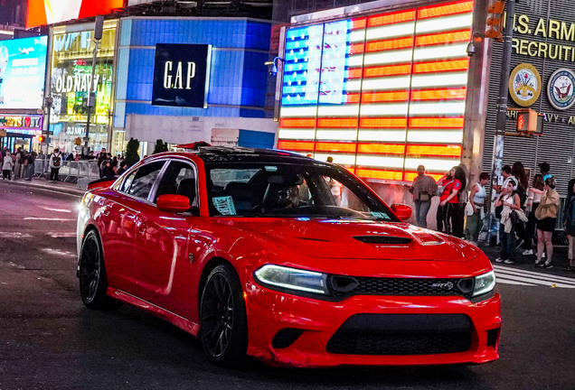 Dodge Charger SRT Hellcat