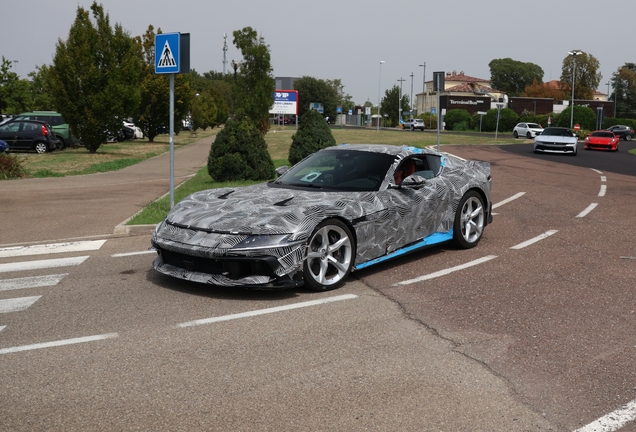 Ferrari 12Cilindri VS