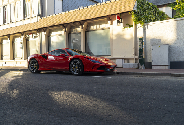 Ferrari F8 Tributo