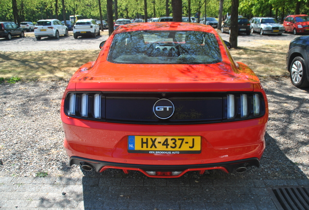 Ford Mustang GT 2015