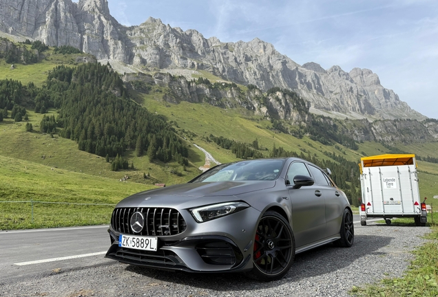Mercedes-AMG A 45 S W177
