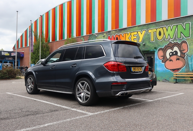 Mercedes-Benz GL 63 AMG X166