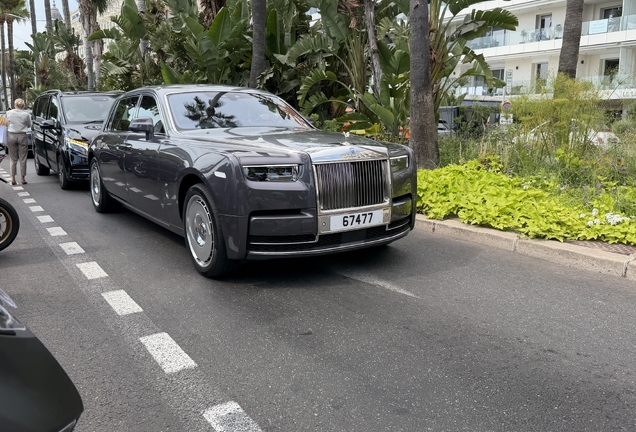 Rolls-Royce Phantom VIII EWB Series II