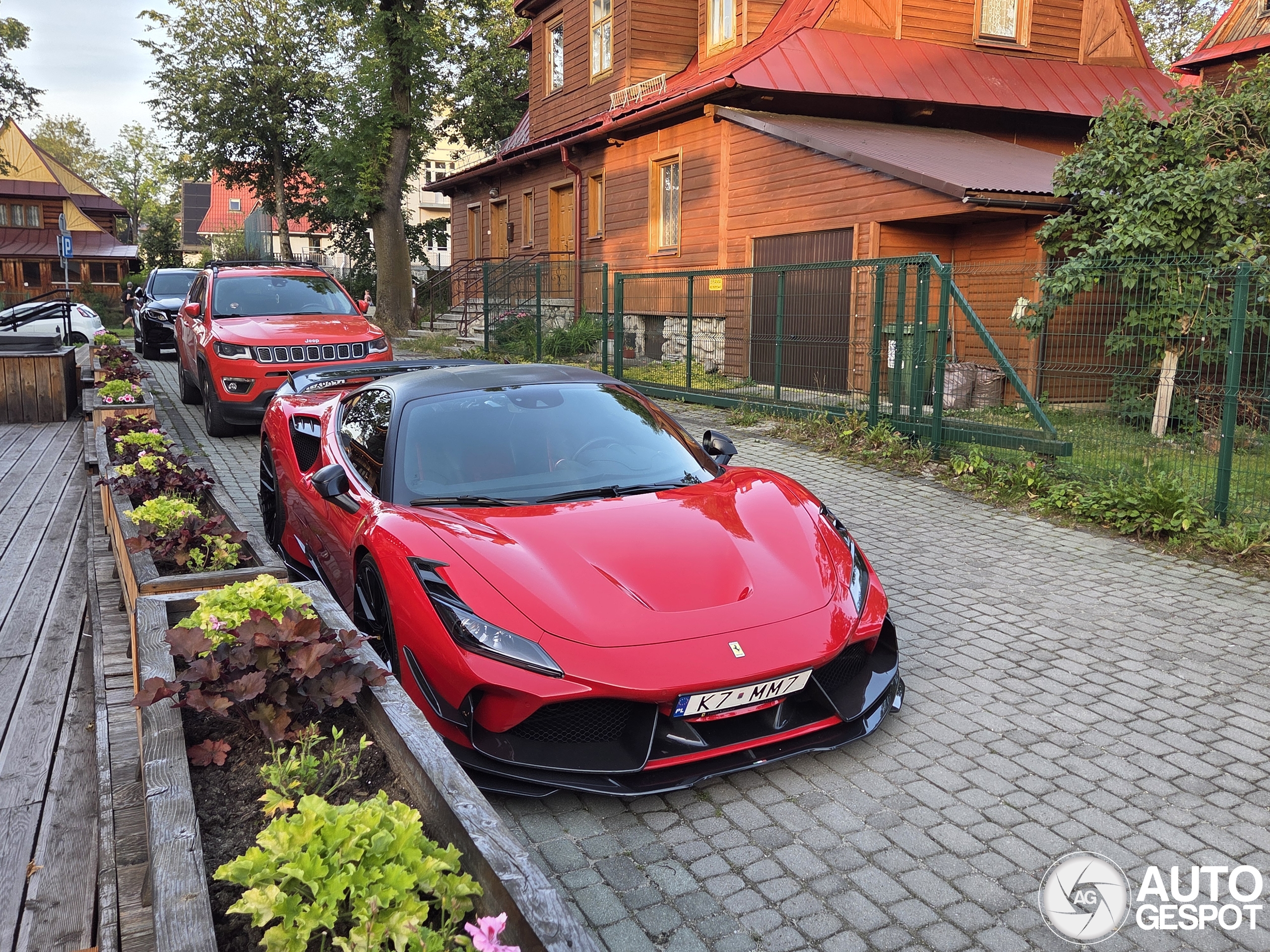 Ferrari F8 Tributo Hydra Performance
