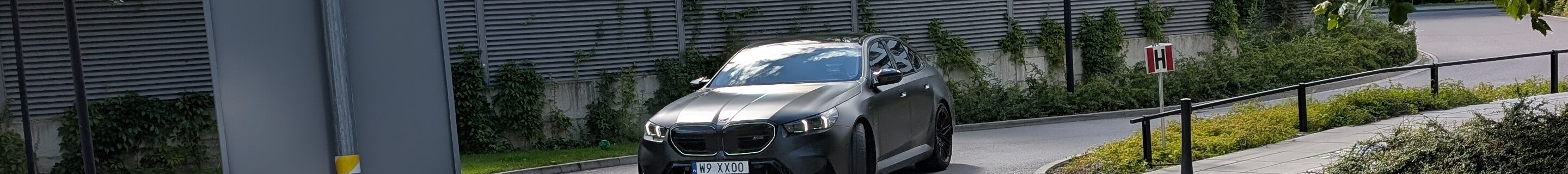 BMW M5 G90