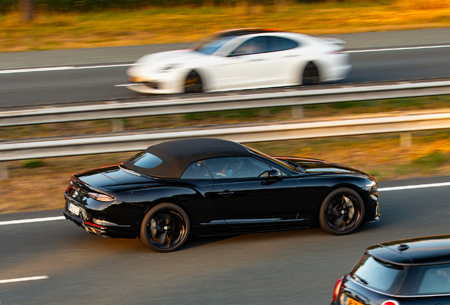 Bentley Continental GTC S 2026