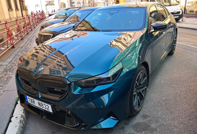 BMW M5 G90