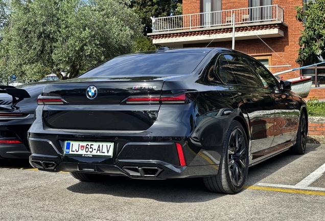 BMW M760e xDrive
