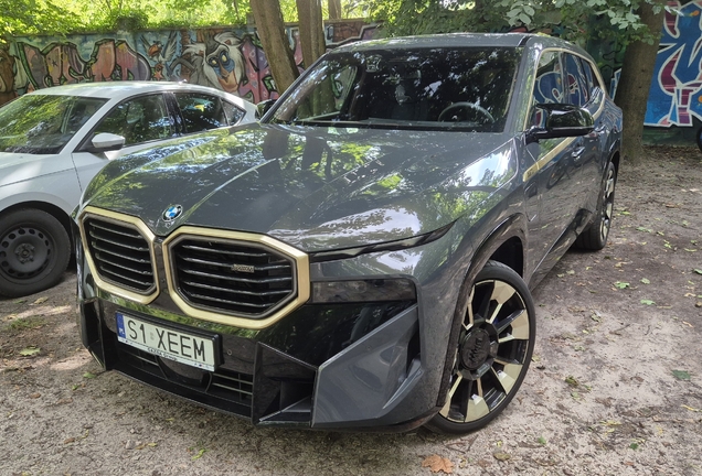 BMW XM G09