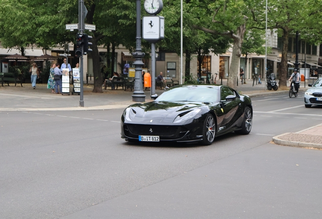 Ferrari 812 Superfast