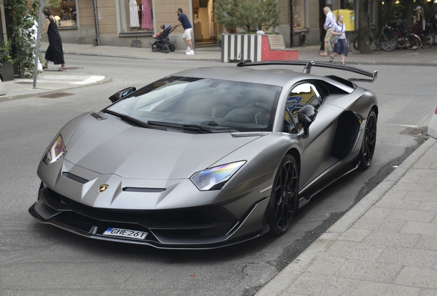 Lamborghini Aventador LP770-4 SVJ