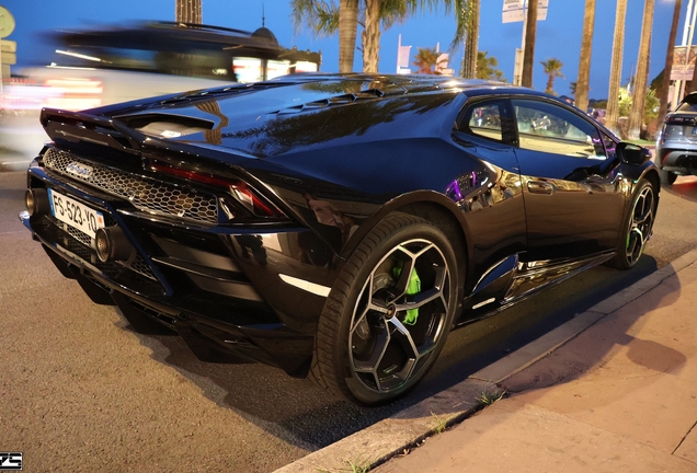 Lamborghini Huracán LP640-4 EVO