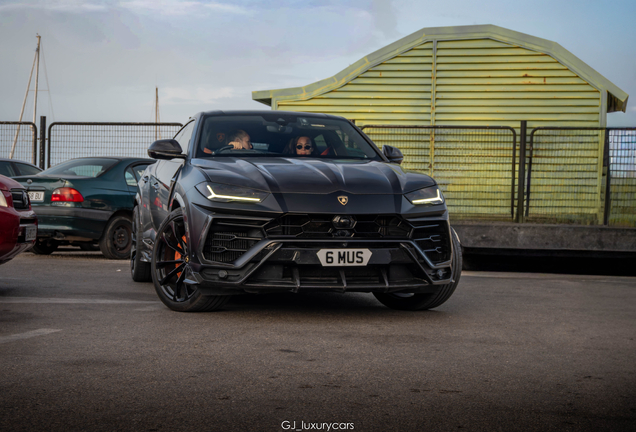 Lamborghini Urus Topcar Design