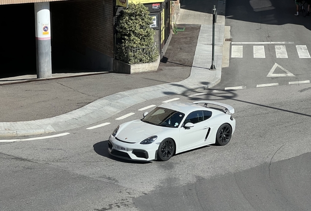 Porsche 718 Cayman GT4
