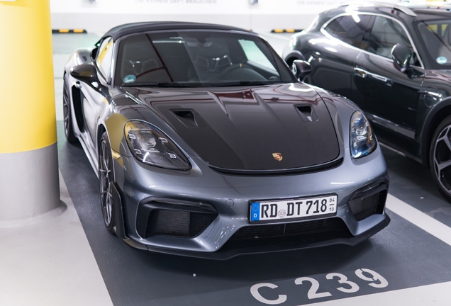 Porsche 718 Spyder RS Weissach Package