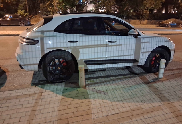 Porsche 95B Macan GTS MkII