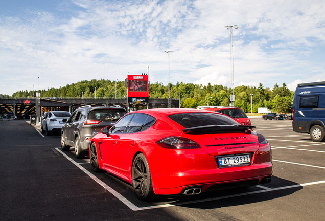 Porsche 970 Panamera GTS MkI