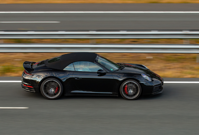 Porsche 992 Carrera 4S Cabriolet MkI