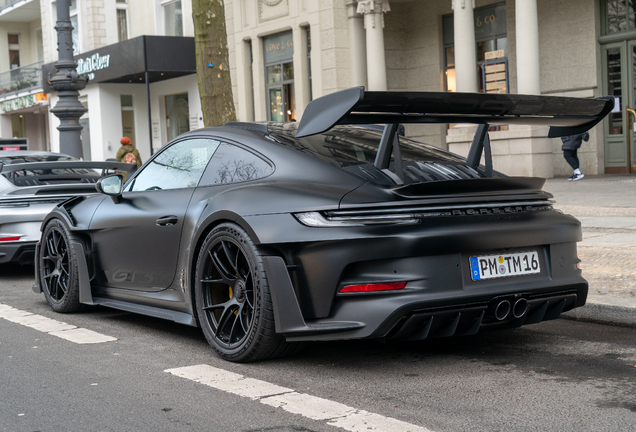 Porsche 992 GT3 RS MkI Weissach Package