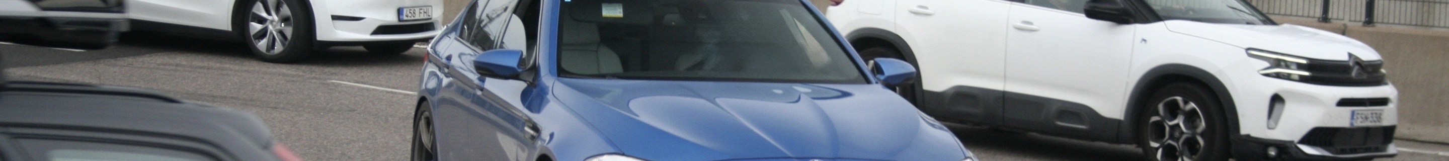 BMW M5 F10 2011