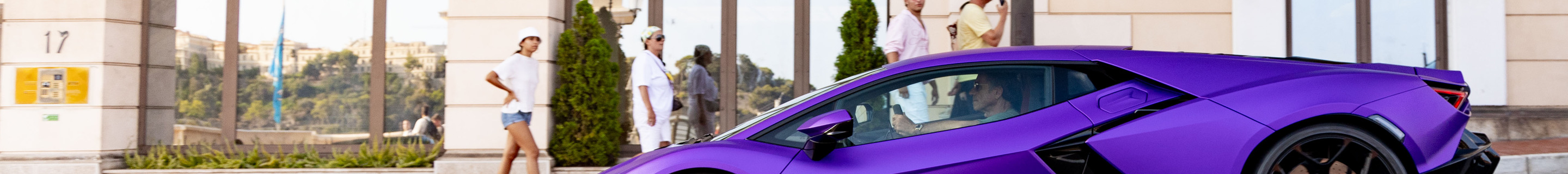 Lamborghini Revuelto