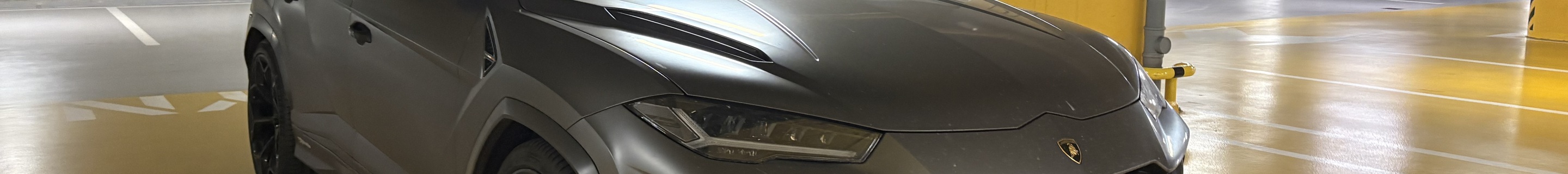 Lamborghini Urus Performante