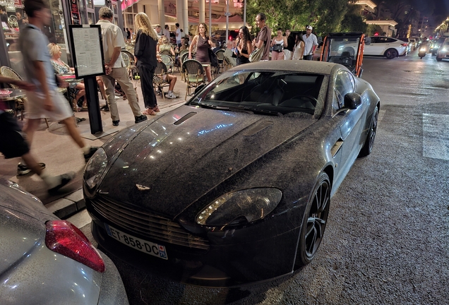 Aston Martin V8 Vantage S
