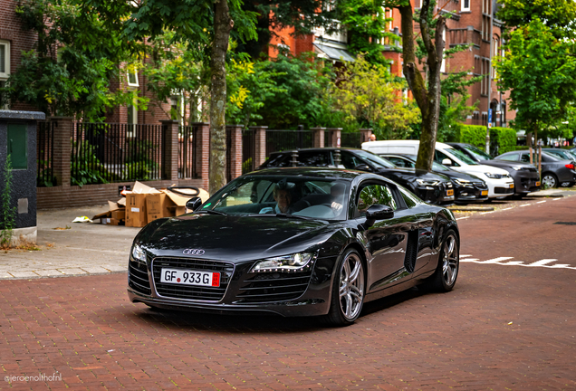Audi R8