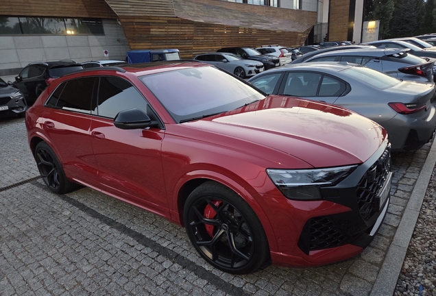 Audi RS Q8 2024